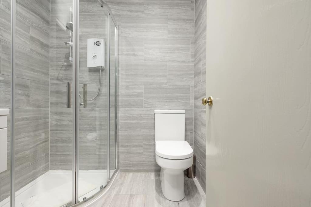 Two Bedroom Apartment-Central Edinburgh-Old Town-Licensed エクステリア 写真