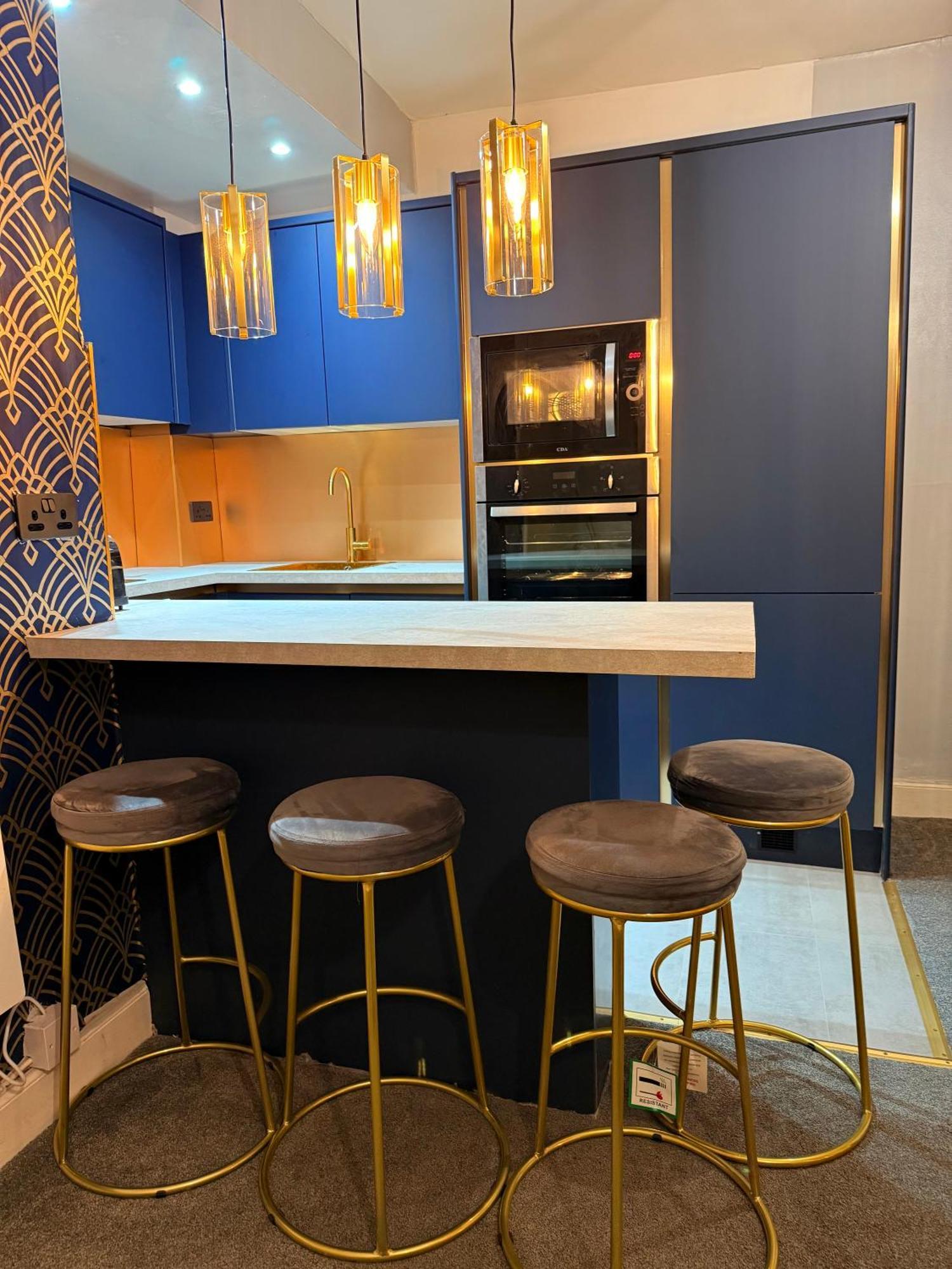Two Bedroom Apartment-Central Edinburgh-Old Town-Licensed エクステリア 写真